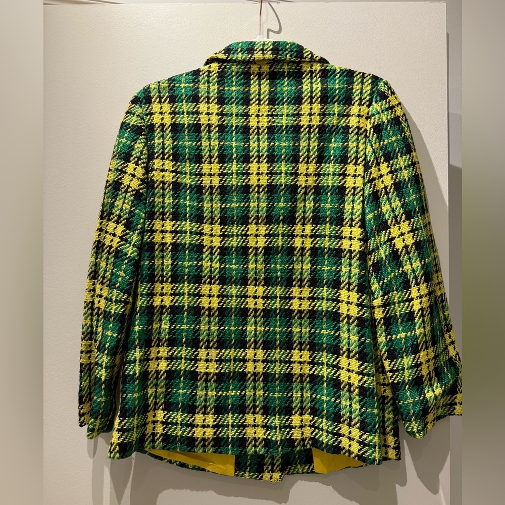 Vintage 1970s “Juniorite” Green & Yellow Tweed Plaid Blazer With Gold Buttons - Picture 3 of 5